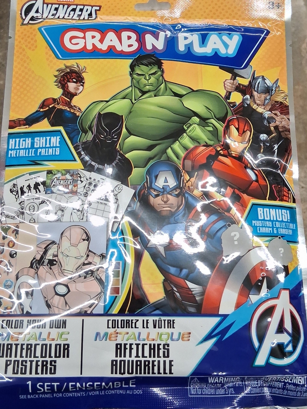New Marvel Avenger Grab N' Play Activity Set